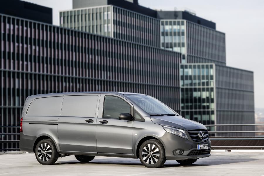  Mercedes-Benz Vito Panel Van 2020 года  (WW) (фото 1 из 42)